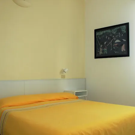 Aparthotel Fiorella Cattolica