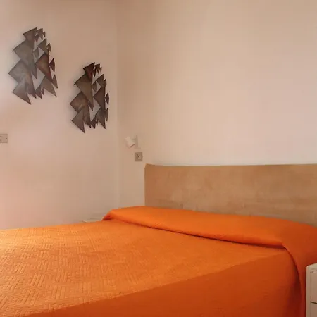Fiorella 3*